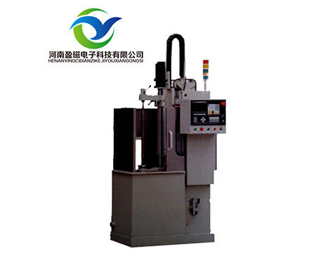 YCSK-1200數控淬火機床設備（bèi）